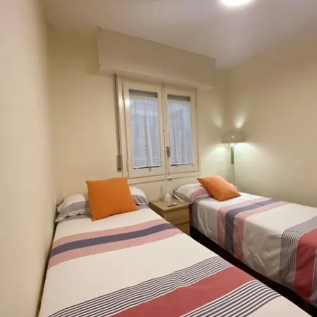 Kerstin Bruns - Granados With Ocean Views Apartamento